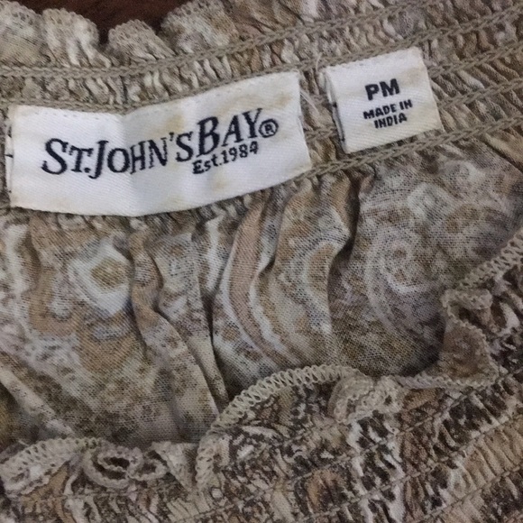 St John’s Bay Boho top. - Picture 2 of 6